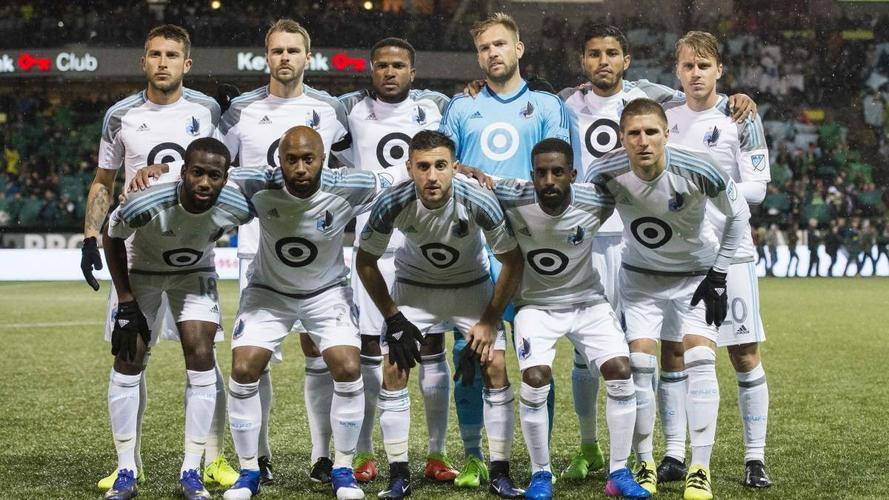 澳客在线-球员们在比赛中展现出良好的团队配合