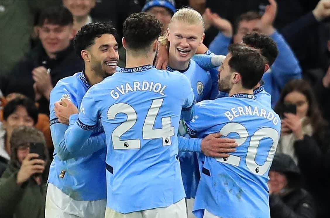 澳客视频-恩菲尔德备战世俱杯半决赛,曼联状态成关键的简单介绍