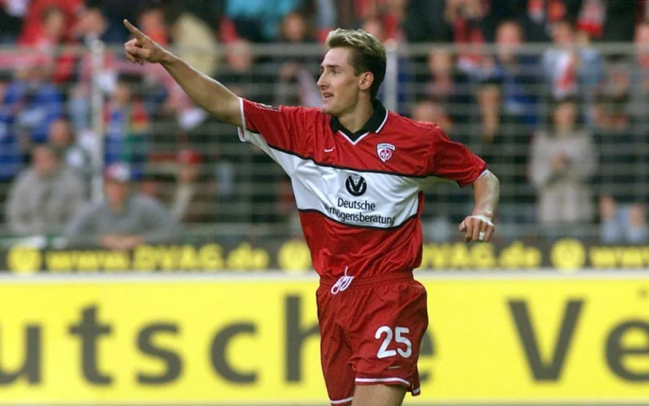 澳客app下载-凯泽斯劳滕球队在比赛中发挥非常出色的简单介绍