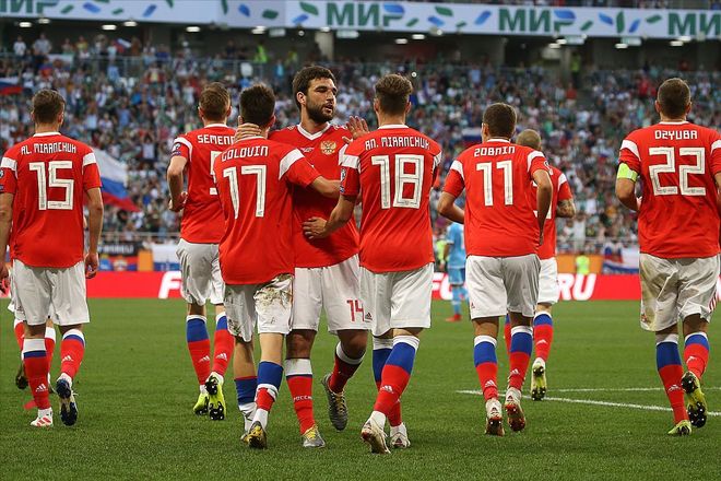 澳客网页版入口-卢森堡队在足球比赛中取得惊人胜利