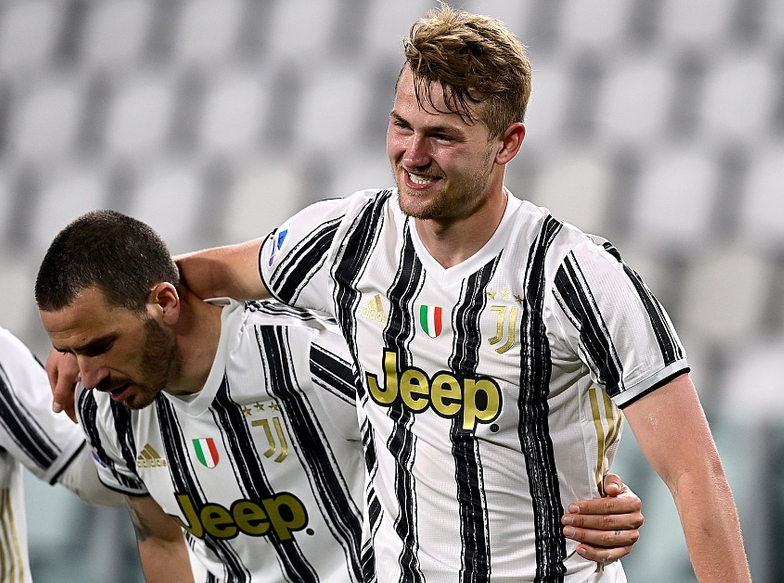 澳客课程-包含帕尔马后防表现糟糕,或将对阵容进行调整的词条