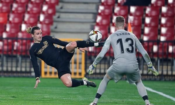 澳客vip注册-格列兹曼神奇绝杀,巴萨逆转获胜的简单介绍