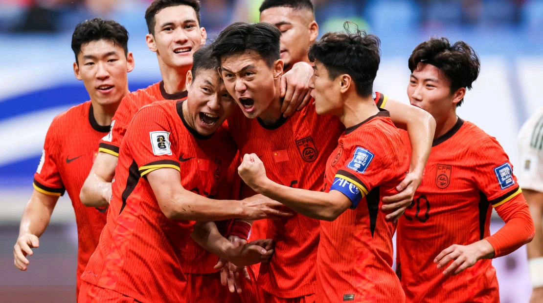 澳客官网入口-体育界热点:足球锦标赛火热进行,激情比拼的简单介绍