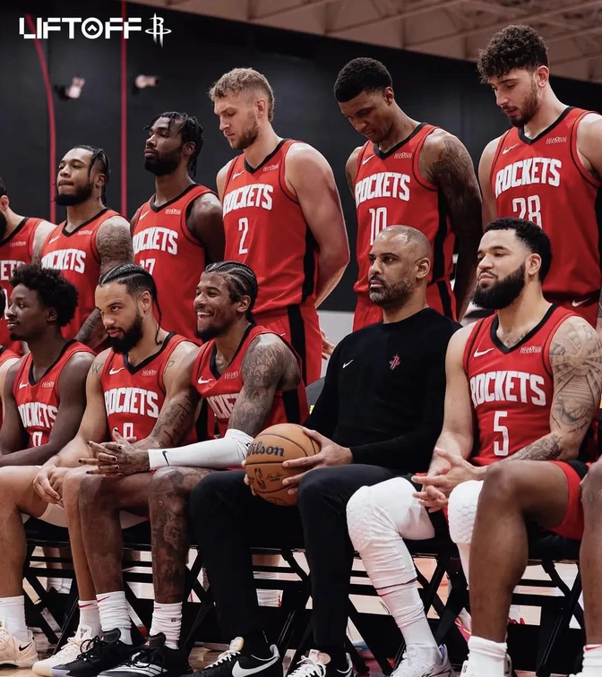 澳客链接-火箭后卫近期状态回升,球队信心大增